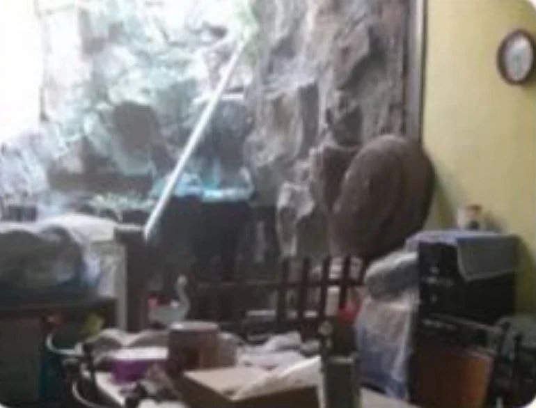 Dijual Rumah Siap Huni di Jalan Candi Lempung Surabaya Barat - Thumbnail 3