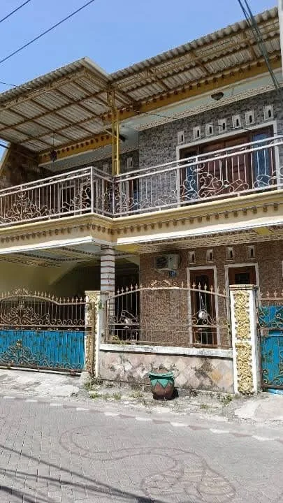 Dijual Rumah lokasi Strategis di Medayu Utara Surabaya Selatan
