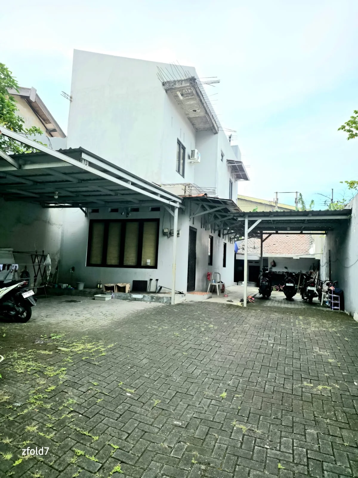Dijual Rumah 2 Lantai Kawasan Industri Rungkut Mejoyo, Surabaya Timur - Thumbnail 2