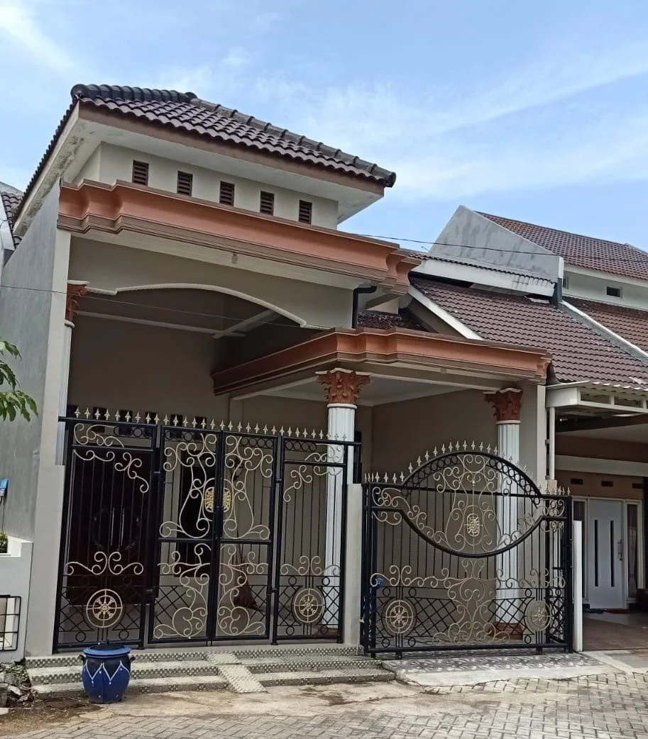 Dijual Rumah Nyaman Di Kawasan Taman Wisata Regency, Driyorejo, Gresik