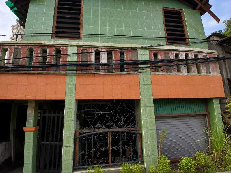 DIJUAL Rumah + 4 Kamar Kos, Nol Jalan Raya, Investasi Menggiurkan – Manukan Kulon, Tandes, Surabaya Barat