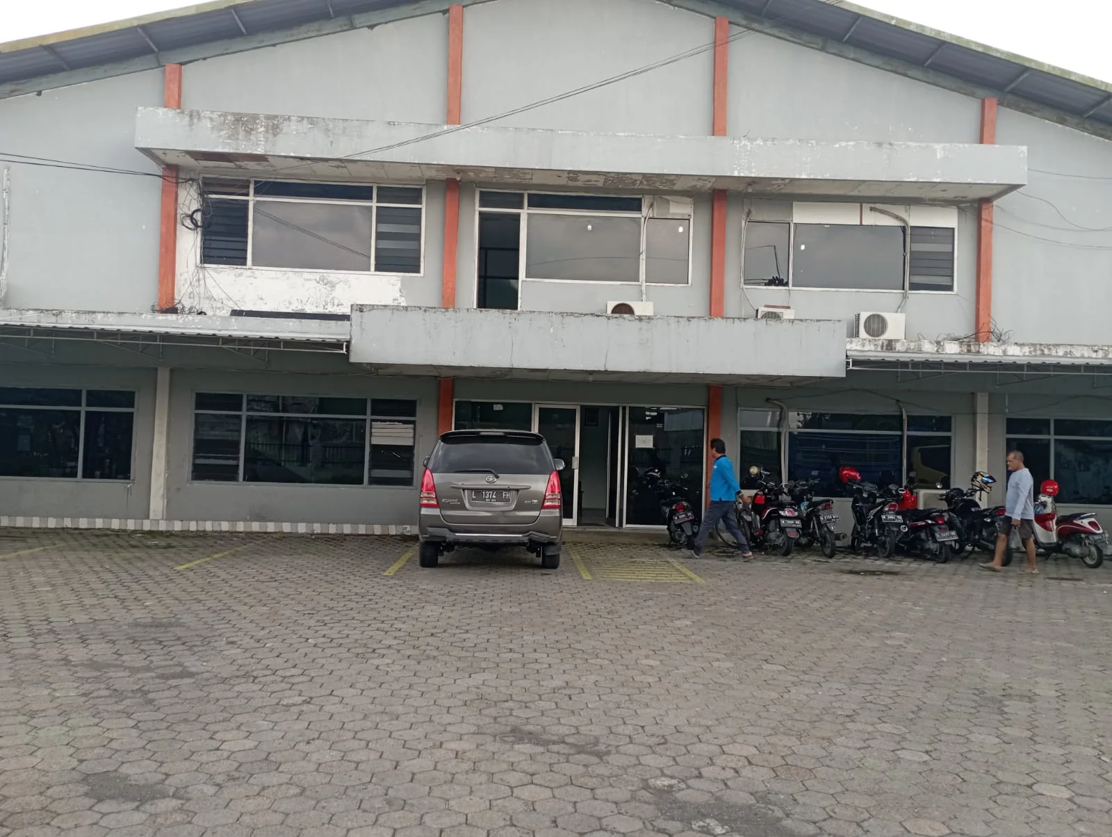 Jual Gudang Murah Lokasi Strategis di Waru Sidoarjo - Thumbnail 8