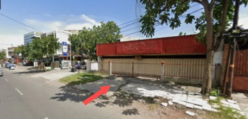 Jual Murah Lelang Rumah Usaha Barata Jaya Lokasi Komersil Strategis Surabaya