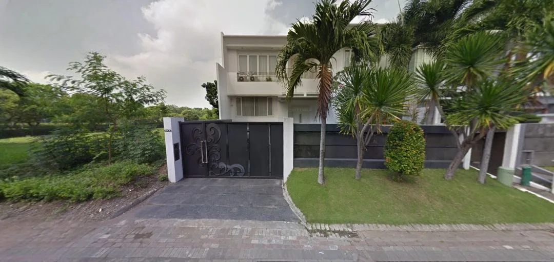 Jual Murah Lelang Rumah Mewah Graha Famili Lokasi Premium Surabaya Barat