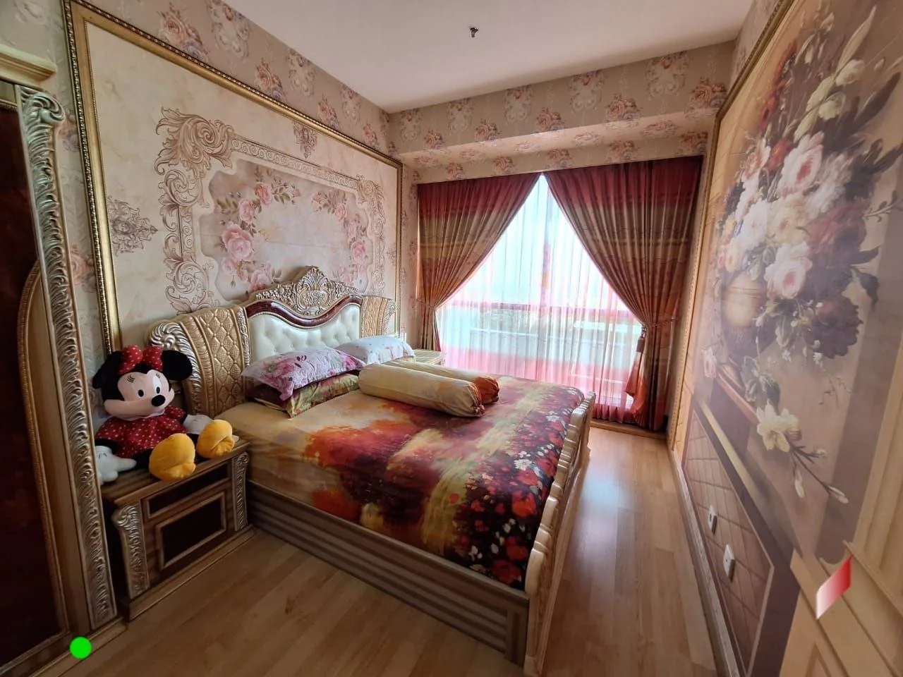 Dijual Apartemen Mewah Full Furnished di The Peak Tunjungan Plaza Surabaya Pusat - Thumbnail 4