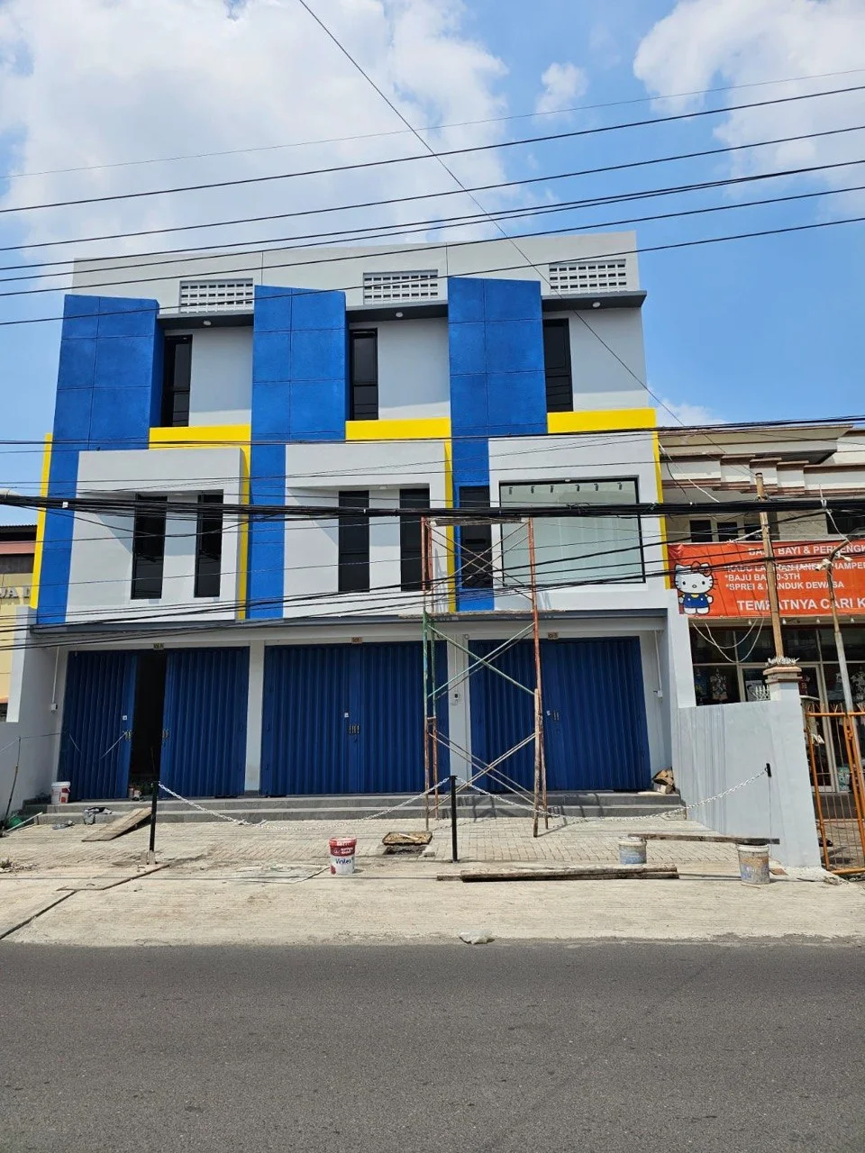 Disewakan Ruko 2 Unit Jejer di Raya Ploso Baru Surabaya Timur - Image 1