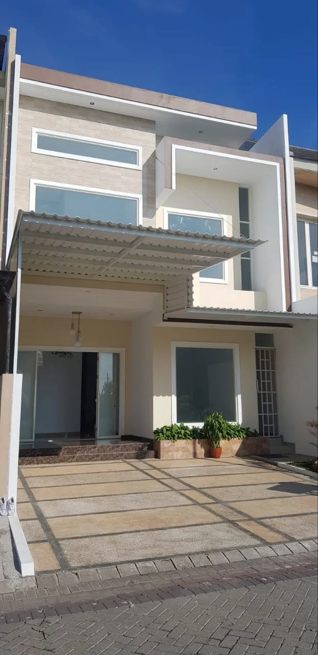 Dijual Rumah Baru Gress Modern di Imperial Beach Pakuwon City Surabaya Timur