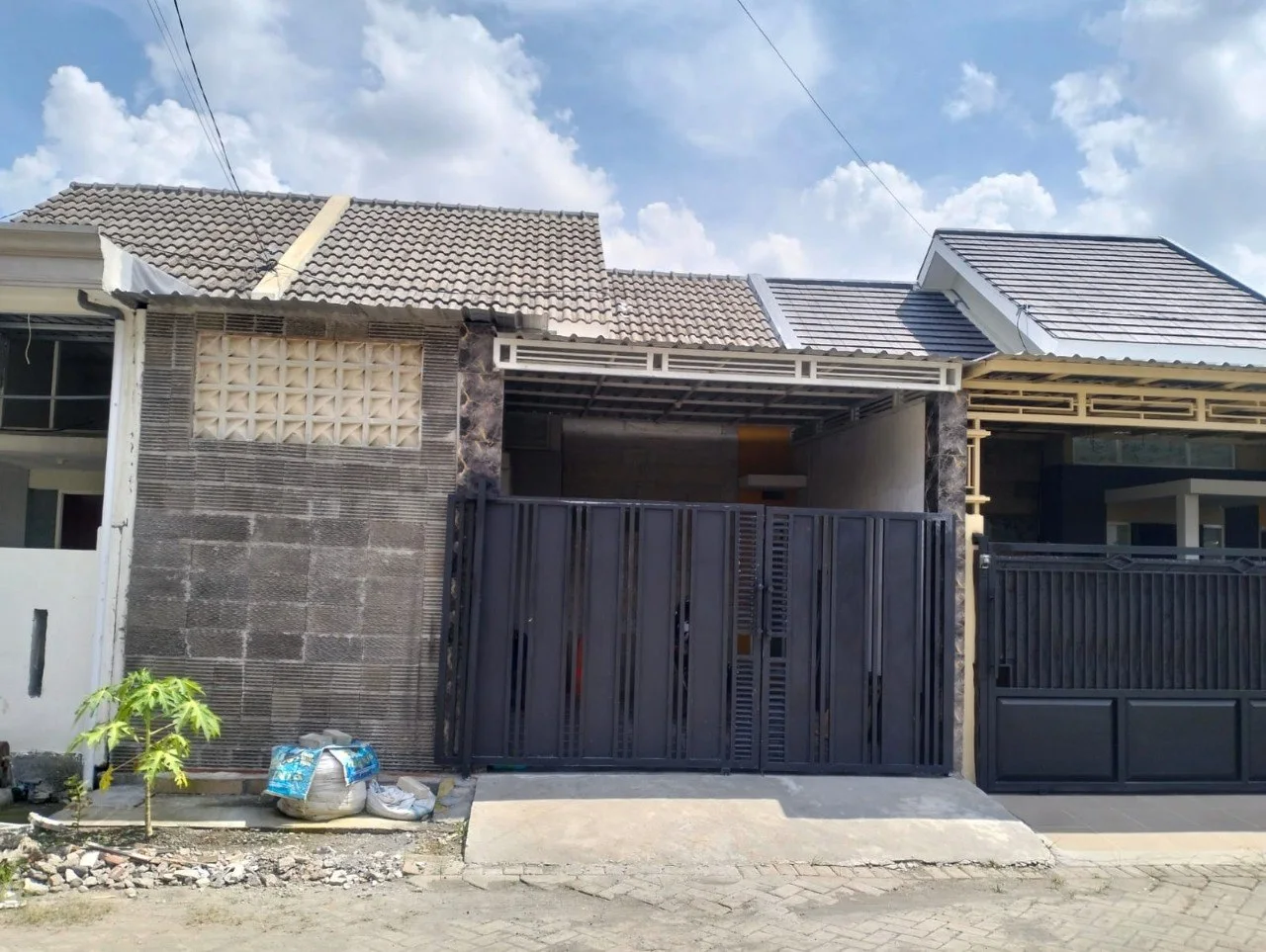 Dijual Rumah Murah Bagus Wilayah Gresik - Image 1