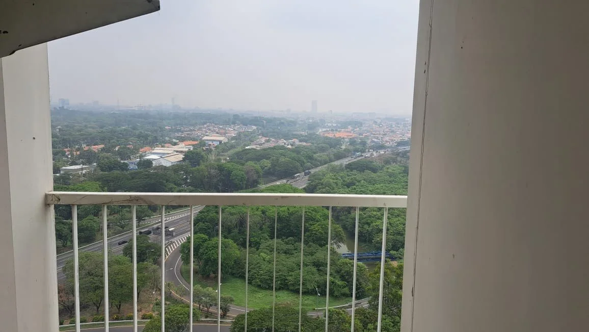 Dijual / Disewakan Apartemen Studio Furnish Bagus dan Nyaman Puncak CBD Wilayah Surabaya Barat - Thumbnail 2