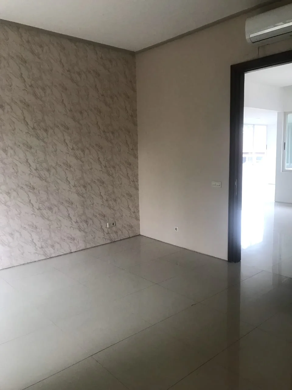 Dijual/Disewakan Rumah Mewah di Graha Natura Surabaya Barat - Thumbnail 5