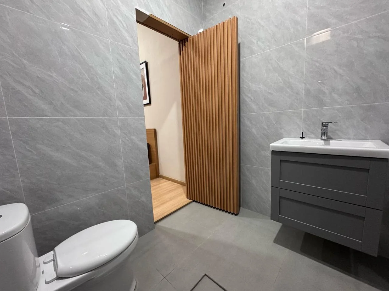 Dijual Rumah 1 Lantai Full Furnished Mewah di Griya Asri Pakuwon City Surabaya Timur - Thumbnail 10