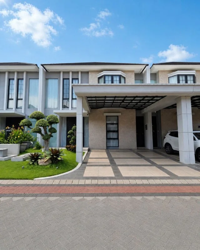 Dijual Rumah Minumalis Siap Huni Semi Furnish di Aruba Villa Pakuwon City Surabaya Timur - Image 1