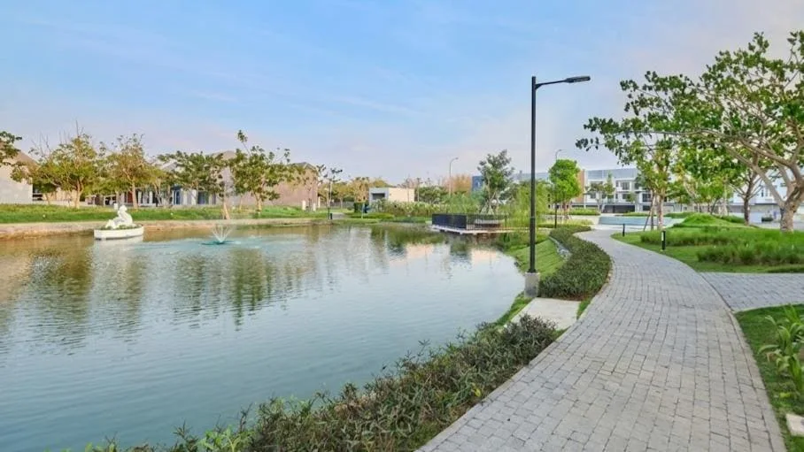Jual Rumah Baru Modern di Citraland Driyorejo CBD - Thumbnail 23