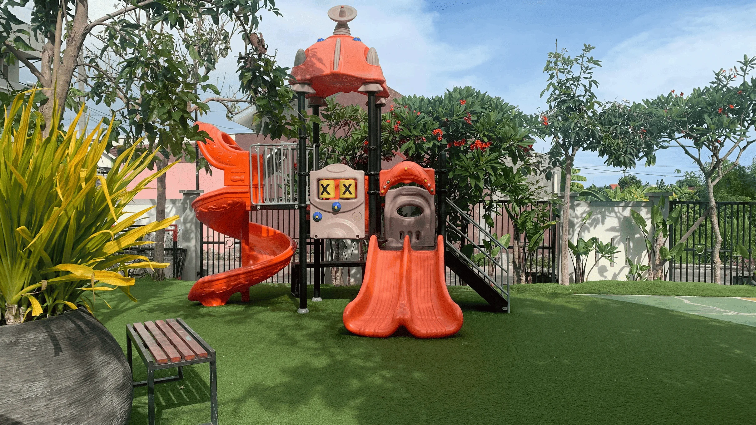 Dijual Rumah Baru Lokasi Strategis Surya Jumputrejo Regency Sidoarjo - Thumbnail 4