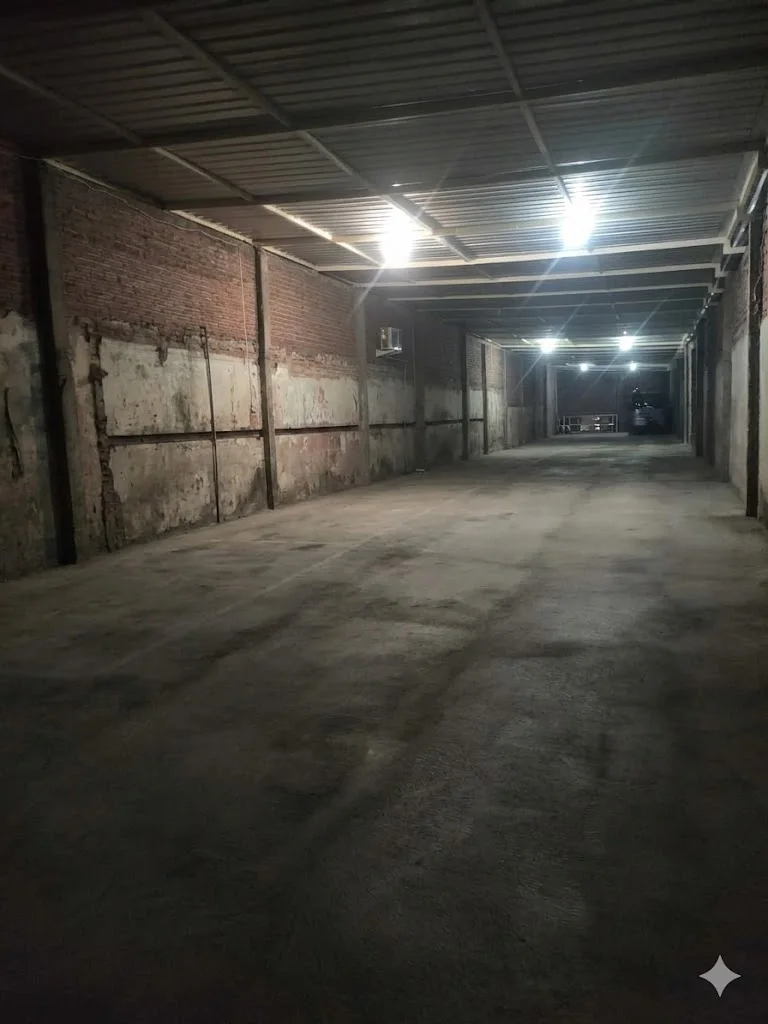 Dijual Rumah 2 Lantai Dengan Lahan Parkir Luas Kawasan Siwalankerto, Surabaya Selatan - Thumbnail 4