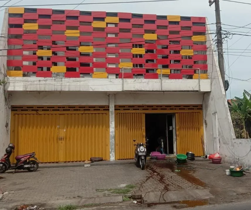 Dijual Murah 2 Unit Ruko Strategis di Driyorejo, Gresik - Image 1
