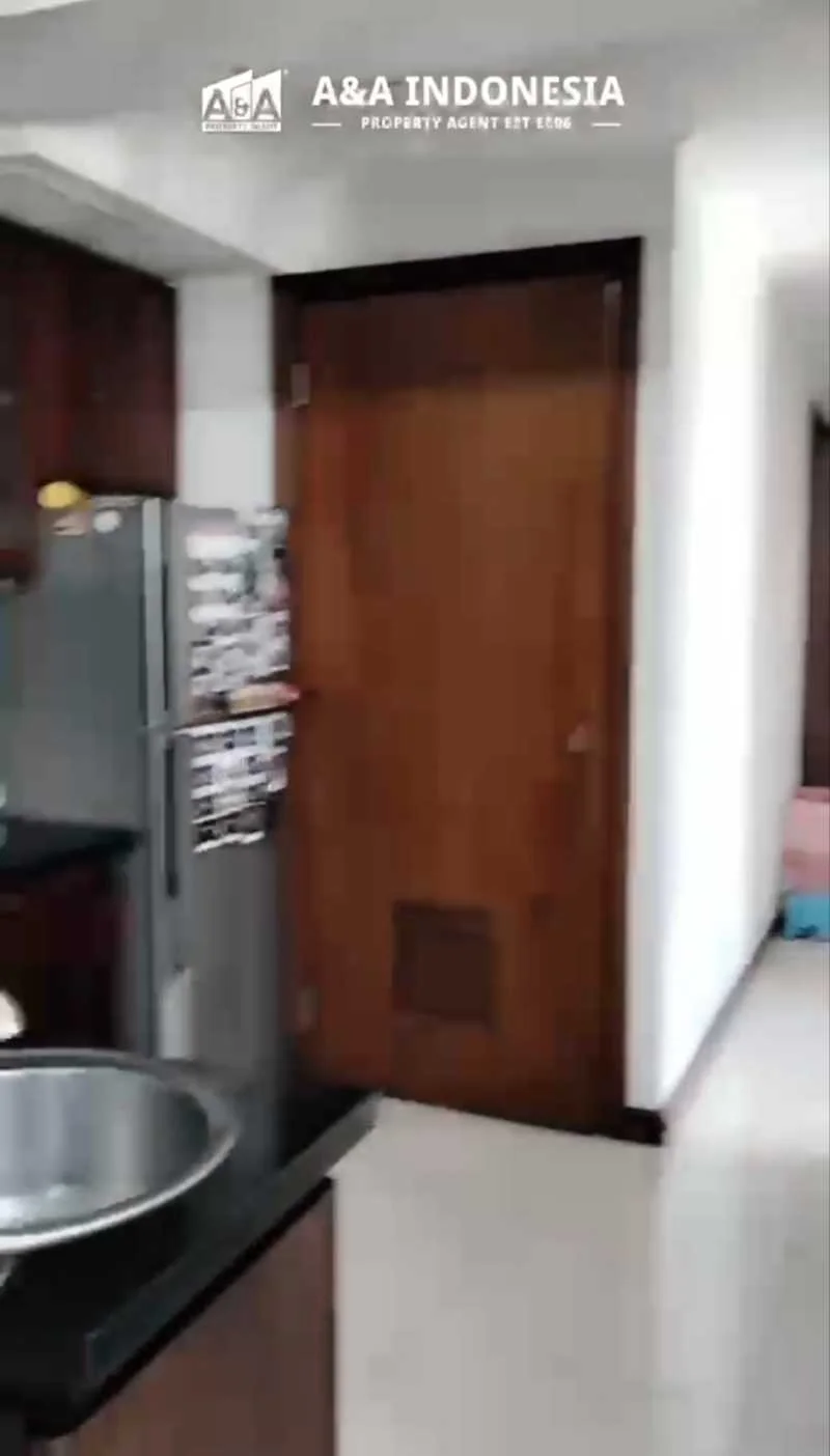 Dijual Cepat Apartemen Waterplace 3BR Pakuwon Indah Surabaya Barat - Thumbnail 2