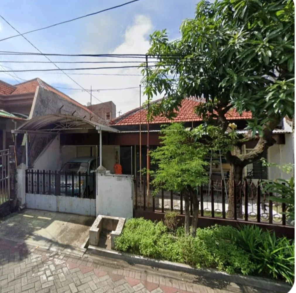 Rumah lama Manyar tirtoyoso