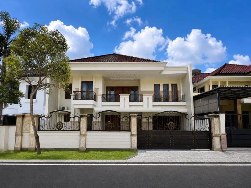 Dijual Rumah Siap Huni Raya International Village Citraland Surabaya Barat