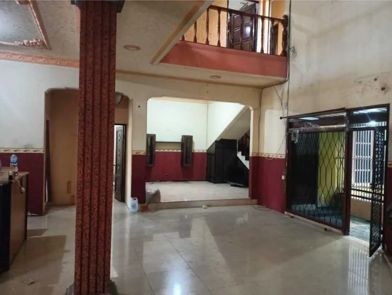 Dijual Rumah Mewah 2 Lantai 6 BR Kawasan Premium Dekat Bandara di Deltasari Indah Waru Sidoarjo - Thumbnail 2