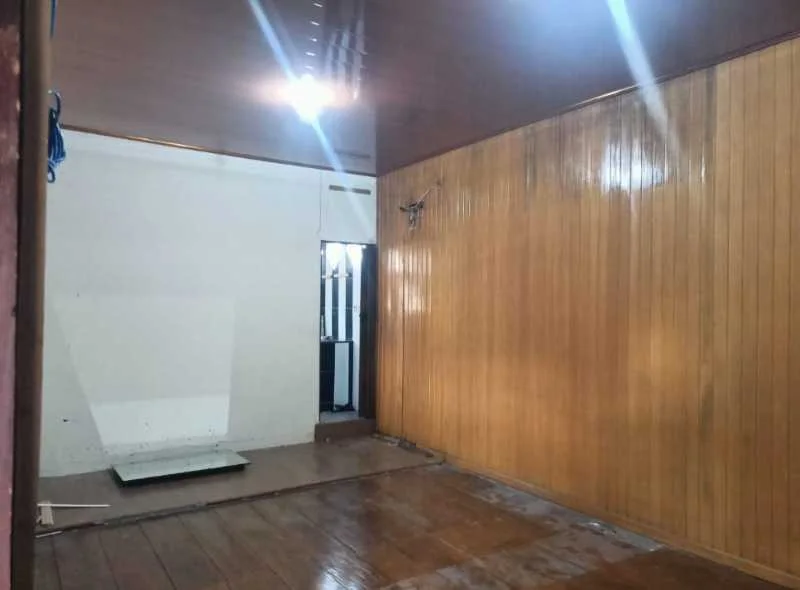 Dijual Rumah Mewah 2 Lantai 6 BR Kawasan Premium Dekat Bandara di Deltasari Indah Waru Sidoarjo - Thumbnail 4