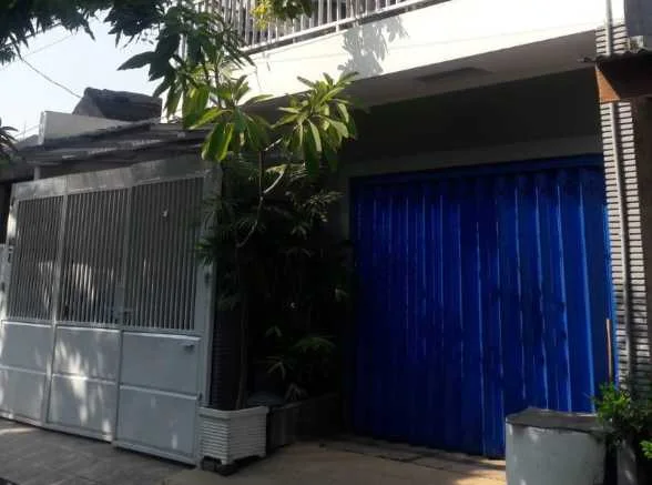 DIJUAL Rumah 2 Lantai Semi Furnished, Fasilitas Lengkap – Graha Asri, Sukodono, Sidoarjo