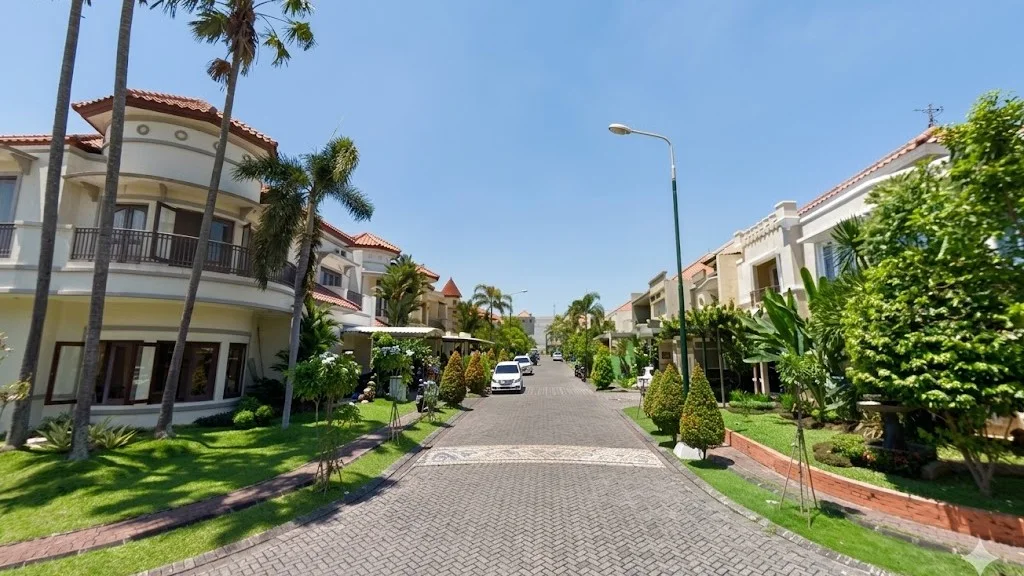 DIJUAL Rumah Mewah di Bukit Darmo Golf Regency, Hunian Prestisius di Surabaya Barat - Thumbnail 2