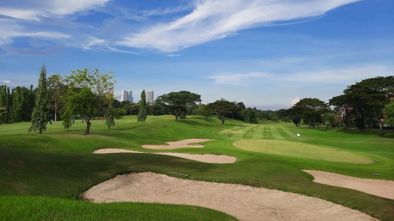 DIJUAL Rumah Mewah di Bukit Darmo Golf Regency, Hunian Prestisius di Surabaya Barat - Thumbnail 3