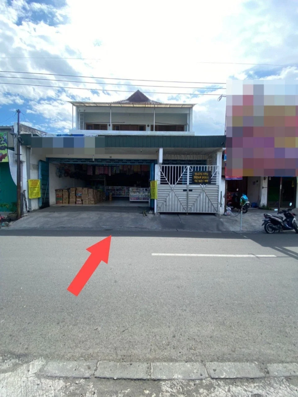 Jual Murah Lelang Rumah Usaha Jalan Pacuan Kuda Lokasi Komersil Strategis Surabaya