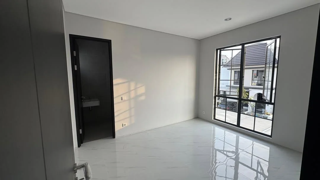 Dijual Rumah Baru Modern di Citra Garden Cluster Lakeside, Sidoarjo - Thumbnail 2