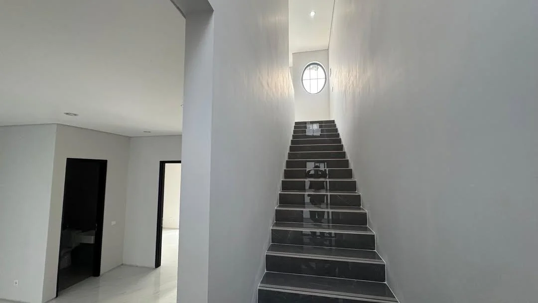 Dijual Rumah Baru Modern di Citra Garden Cluster Lakeside, Sidoarjo - Thumbnail 3