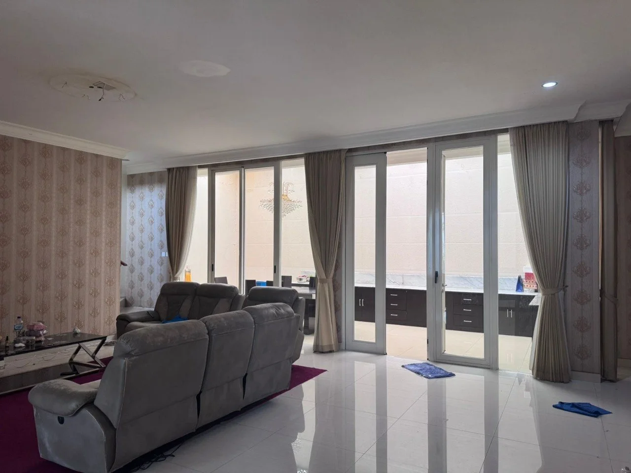 Dijual Rumah Mewah Premium Siap Huni di Kawasan La Riz Wood Pakuwon Indah Surabaya Barat - Thumbnail 5