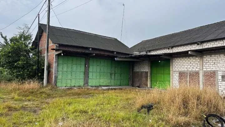 Dijual Gudang Penggilingan Padi Siap Pakai di Kawasan Desa Gintungan Kembangbahu Lamongan
