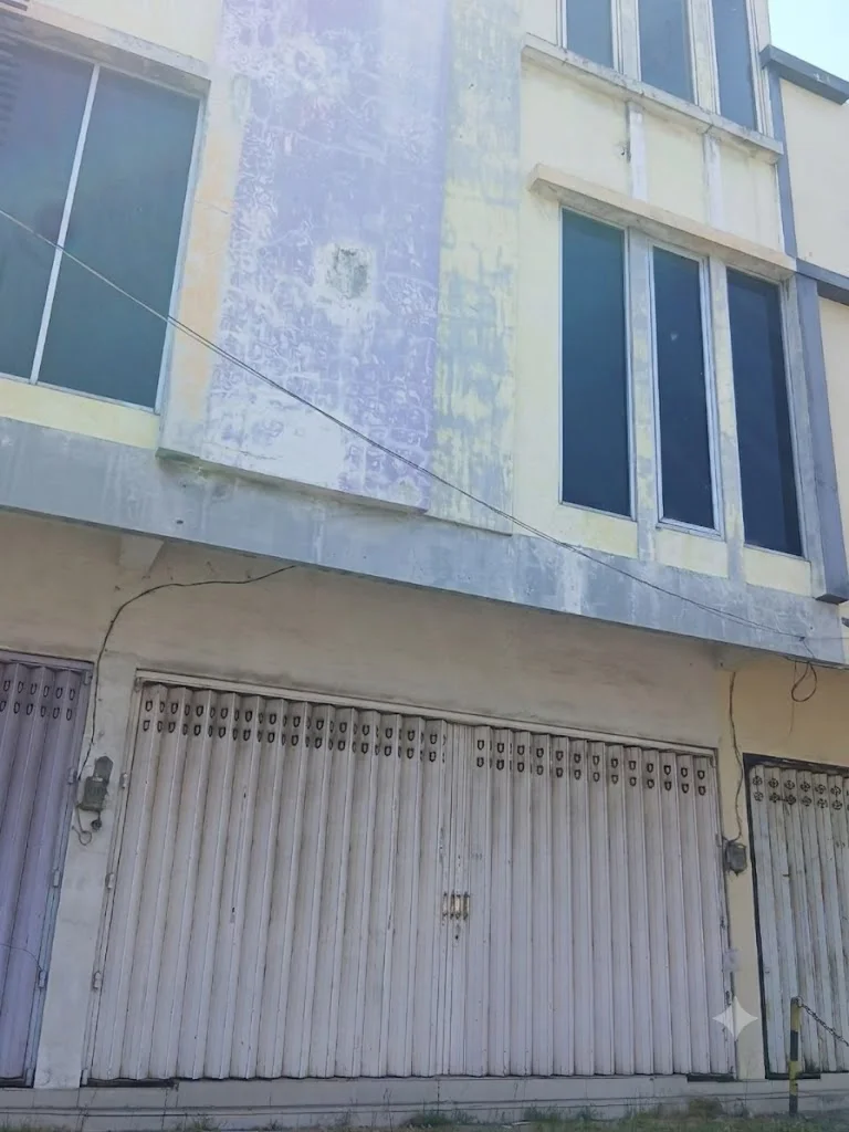 DIJUAL Ruko 3,5 Lantai, Depan Apartemen ATRIVM & Alam Galaxy, Kuwukan, Lakarsantri, Surabaya Barat