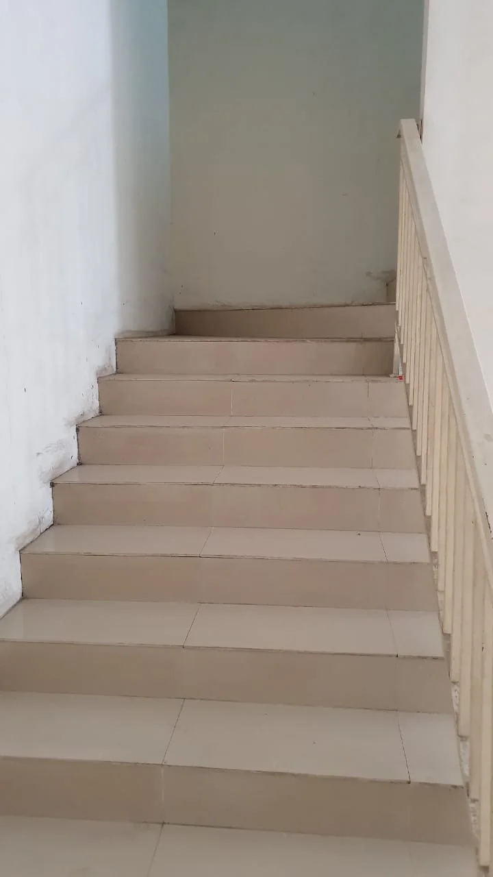Dijual Ruko 3,5 Lantai + Interior Cafe Seberang Proyek Apartemen ATRIVM di Kuwukan, Lakarsantri, Surabaya Barat - Thumbnail 5