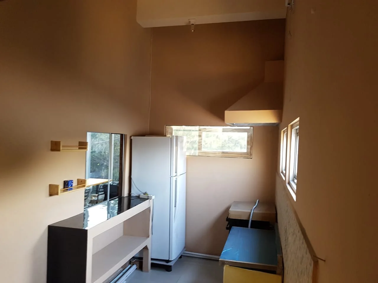 Dijual Ruko 3,5 Lantai + Interior Cafe Seberang Proyek Apartemen ATRIVM di Kuwukan, Lakarsantri, Surabaya Barat - Thumbnail 7