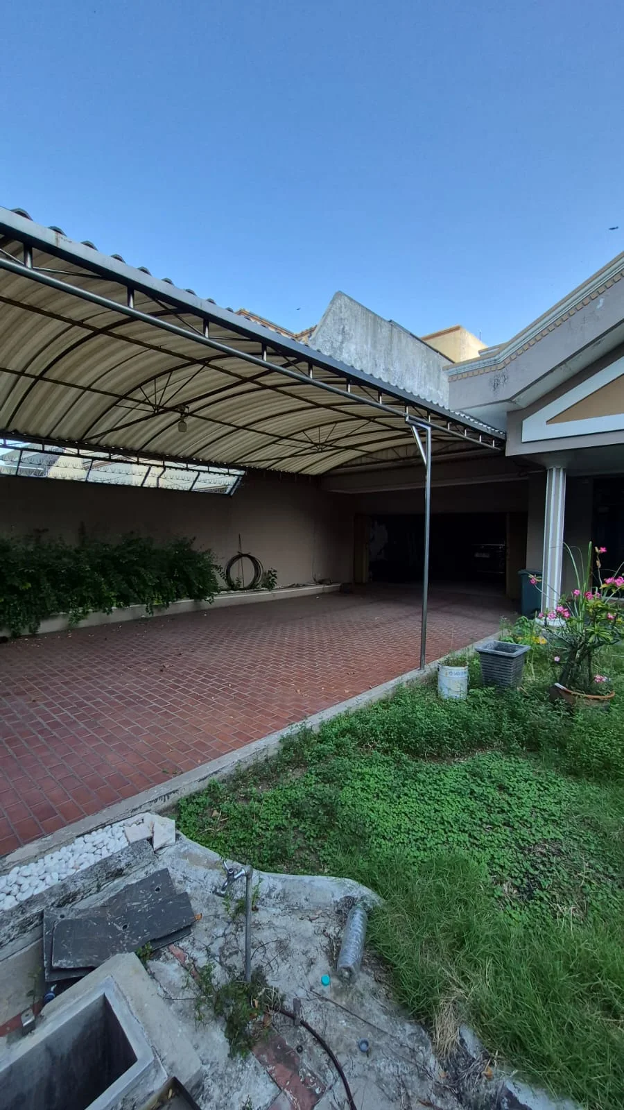 Disewakan Rumah Komersial Besar Cocok Untuk Kantor di Raya Kertajaya Indah, Mulyorejo, Surabaya Timur - Thumbnail 3