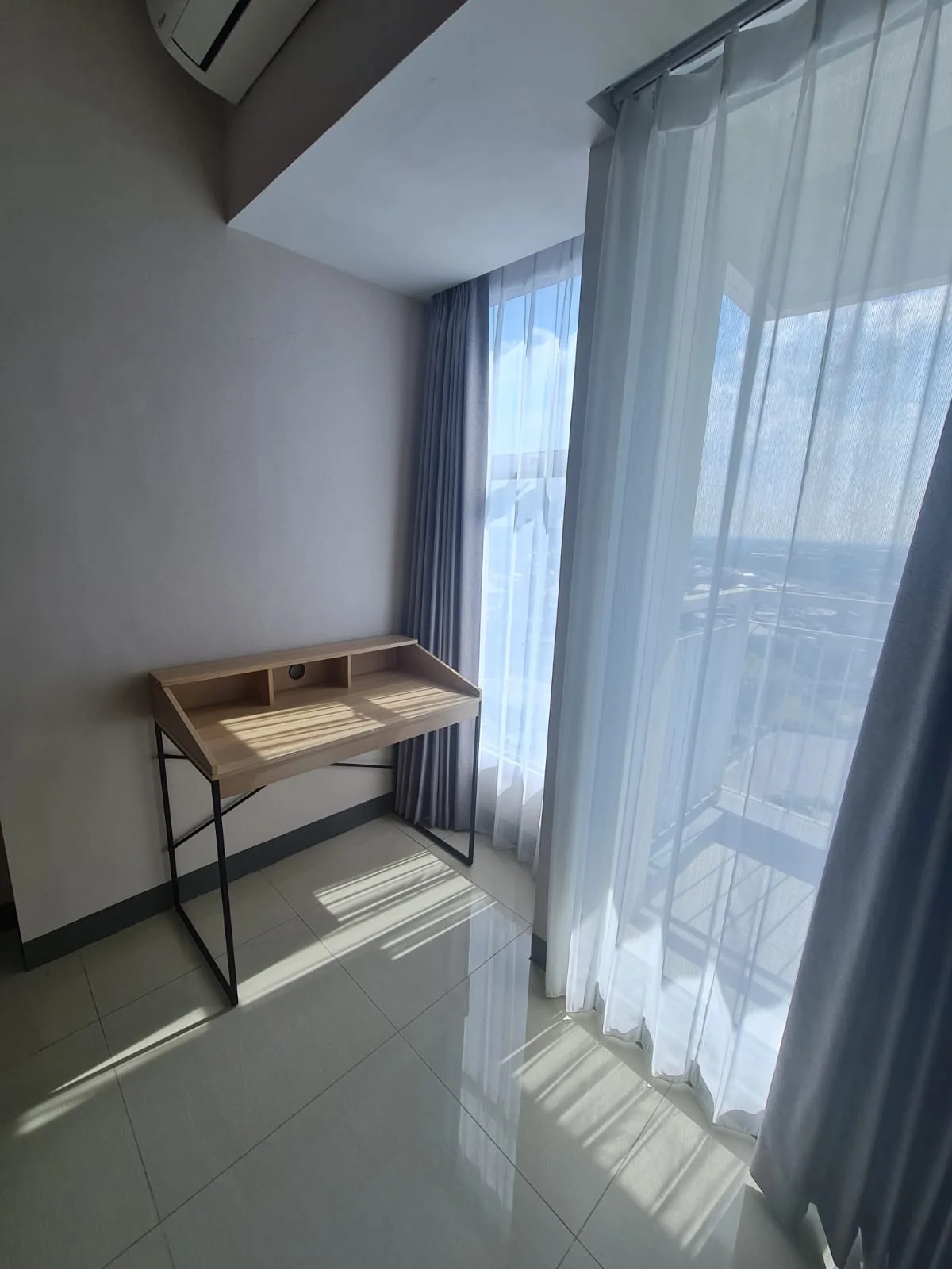 Apartemen Bagus Dijual di Benson Pakuwon Indah Surabaya Barat - Thumbnail 3