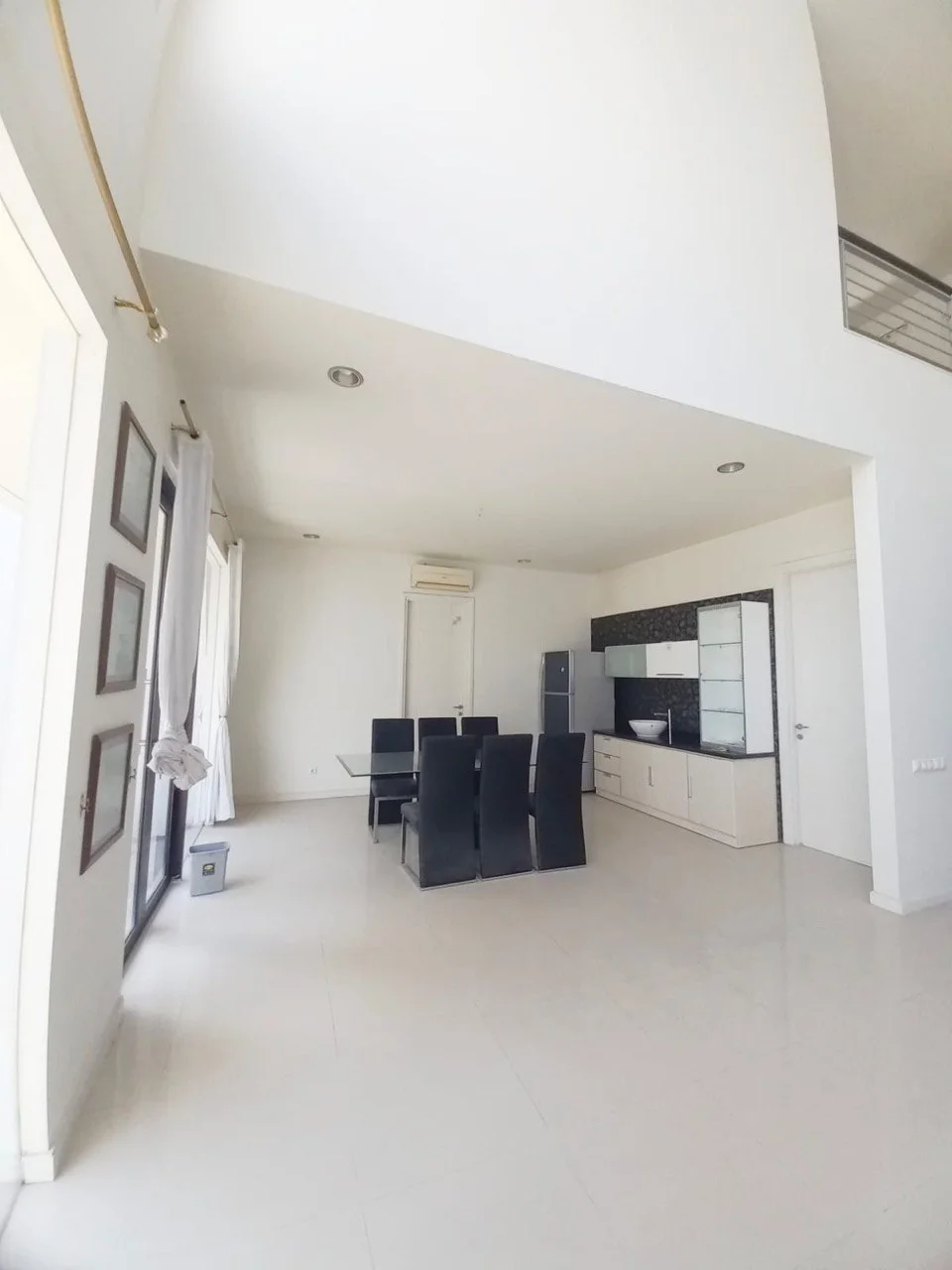 Dijual Rumah Mewah Kawasan Premium Diamond Hill Citraland Surabaya Barat - Thumbnail 5