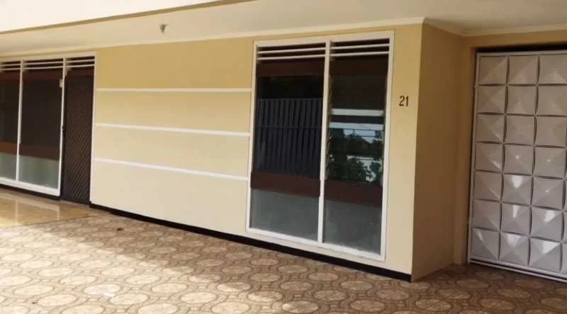 Disewakan Rumah 1,5 Lantai Dekat RSI Jemursari di Jemur Andayani, Wonocolo, Surabaya Selatan - Thumbnail 2