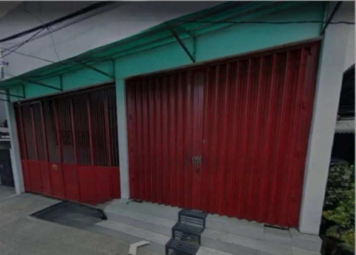Dijual Rumah Kos Aktif + Toko di Petemon Sidomulyo, Surabaya Barat - Image 1