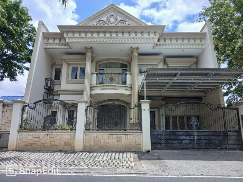DISEWAKAN Rumah Komersial Premium di Balerina Raya Road Citraland Utama Surabaya Barat