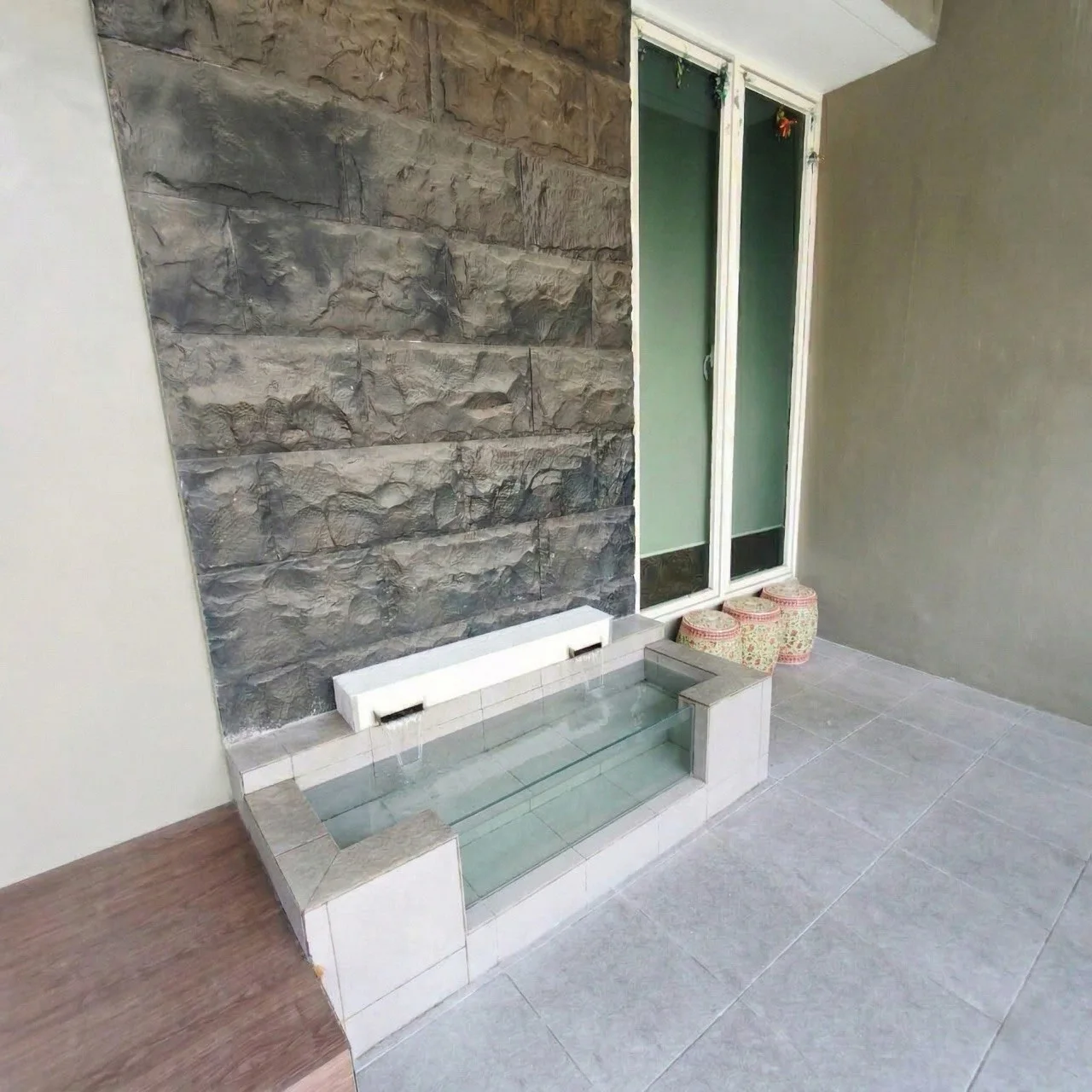 Dijual Rumah Siap Huni Kondisi Terawat Nortwest Park Citraland Surabaya Barat - Thumbnail 3