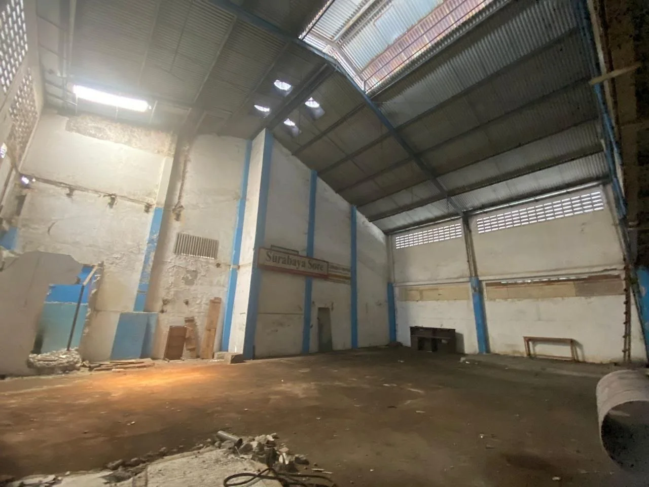 Dijual/Disewakan Gudang Siap Pakai Lokasi Strategis Jalan Simokalangan Surabaya Barat - Thumbnail 2