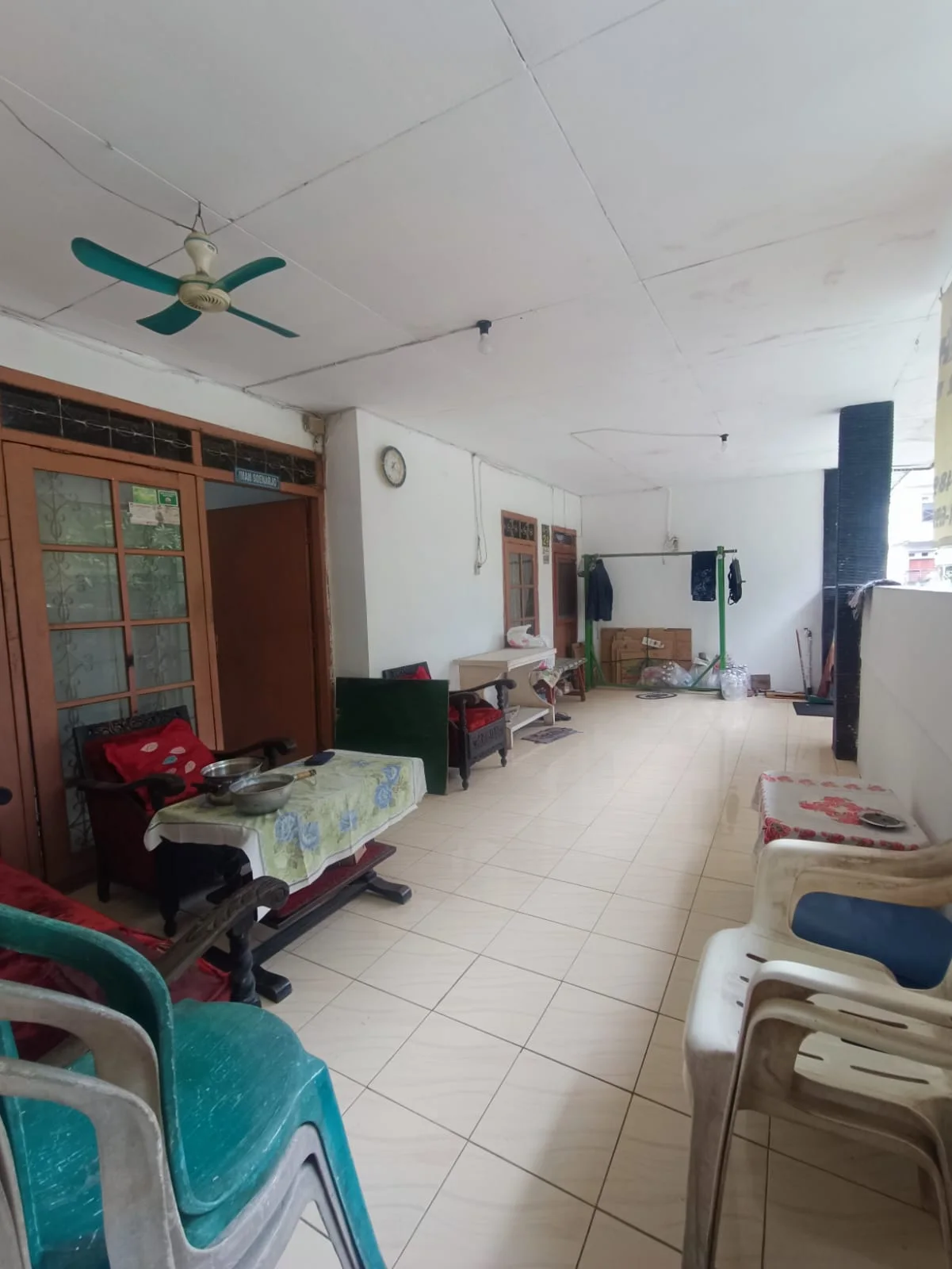 Dijual Rumah Minimalis Siap Huni di Kawasan Jalan Babatan Indah Surabaya Barat - Thumbnail 2