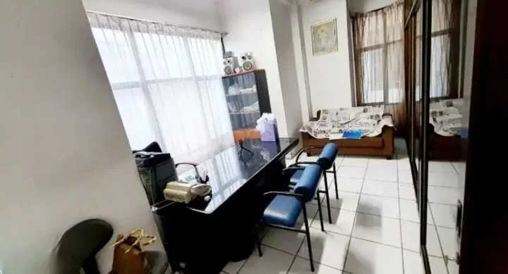Dijual/Disewakan Ruko 4 Lantai Strategis Cocok Untuk Usaha dan Kantor di Jalan Bunguran Surabaya Pusat - Thumbnail 6