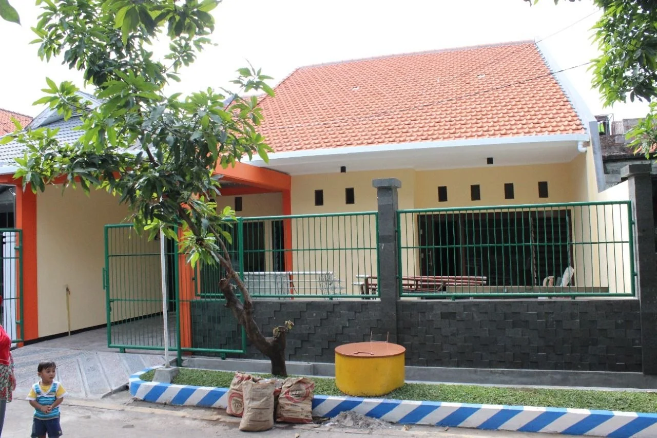 Disewakan Rumah 1 Lantai Siap Huni Lokasi Strategis di Bratang Binangun Surabaya Timur - Thumbnail 4