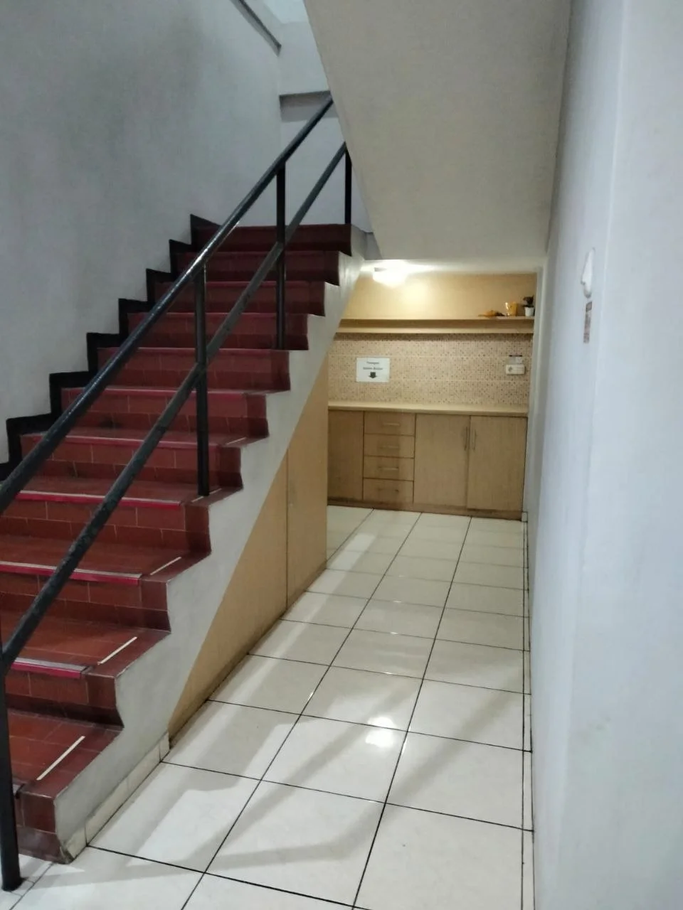 Jual Gedung Kantor 2 Lantai Lokasi Strategis di Raya Sarono Jiwo Surabaya Selatan - Thumbnail 6