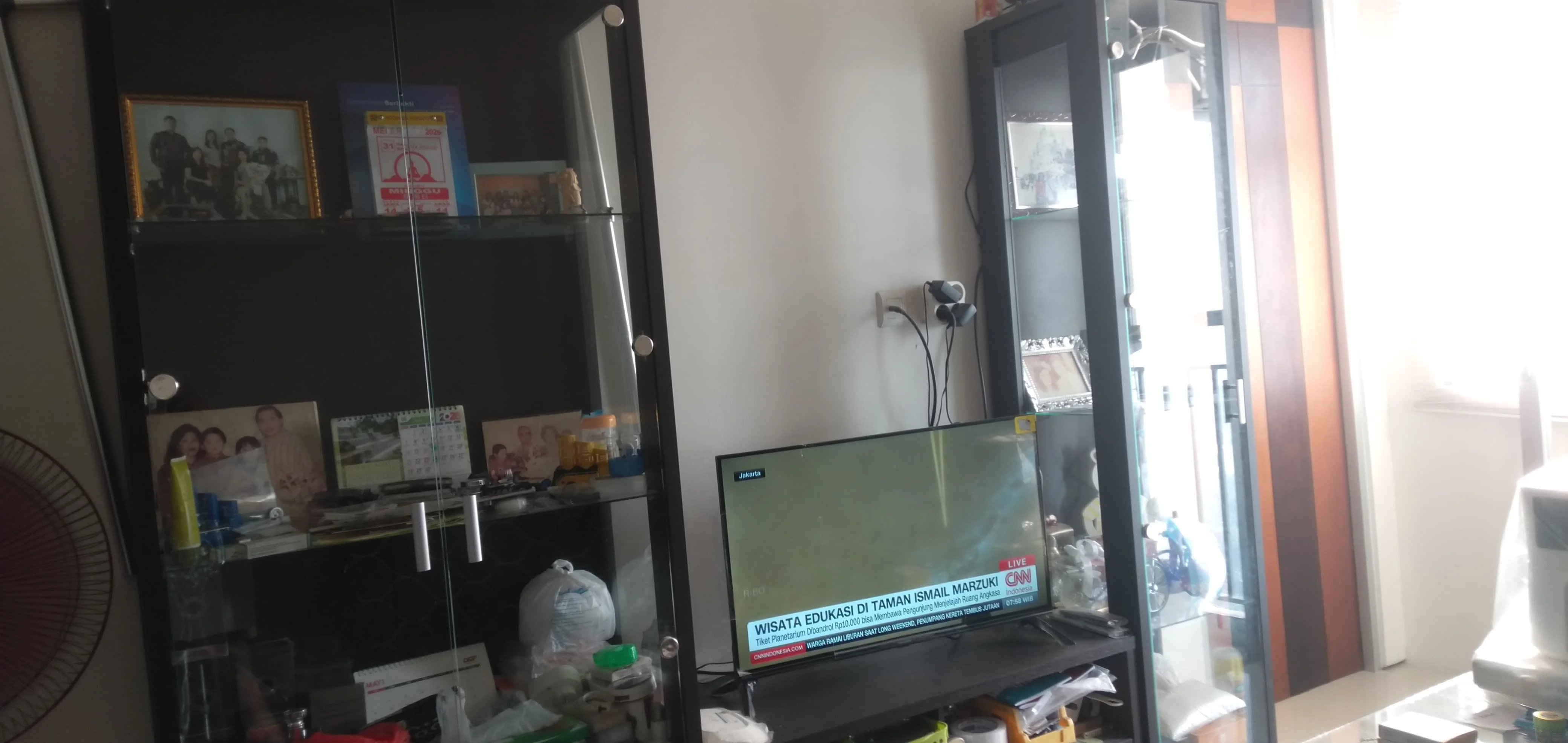 Jual Unit Apartemen 2 BR Full Furnished Lokasi Strategis di Gunawangsa MERR / Raya Ir. Soekarno Surabaya Timur - Thumbnail 6