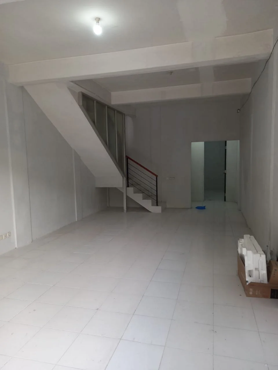 Disewakan Ruko 2,5 Lantai Palma Grandia Lokasi Strategis Citraland Utara Surabaya Barat - Thumbnail 4